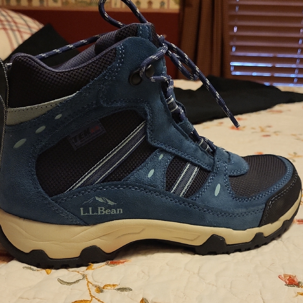 L.L. Bean Navy Lace Up Boots